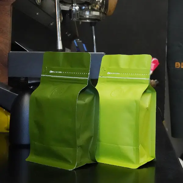 grüne matte 150g-Schatz-Kaffeebeutel mit flachem Boden