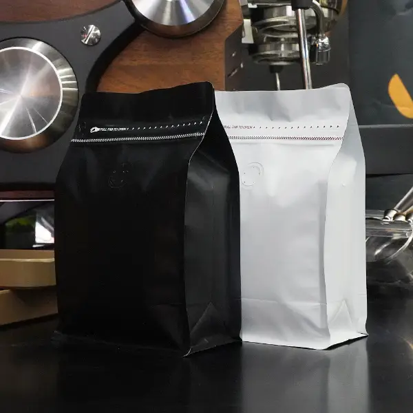 250G Kraftpapier-Kaffeetüten mit flachem Boden