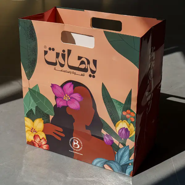 Kaffeegeschenktüte mit Premium-Design und Verpackung mit Hängeetikett