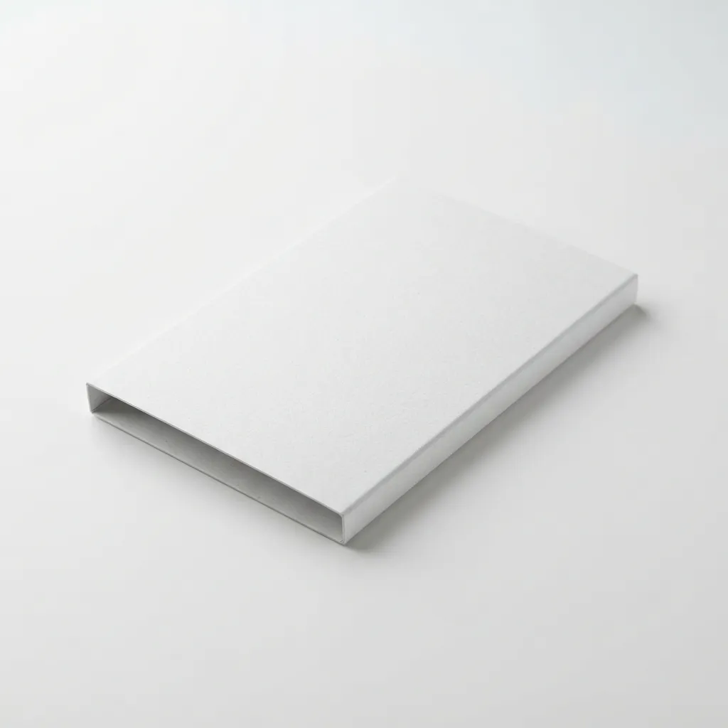 White_cardboard_sleeve